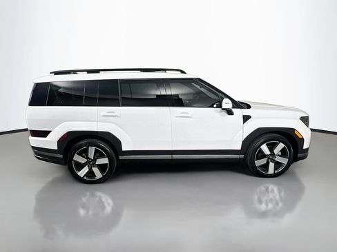 Certified 2025 Hyundai Santa Fe Limited AWD/4WD image 8