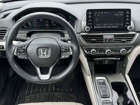 Used 2018 Honda Accord EX-L image 8