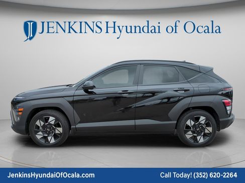 Certified 2024 Hyundai Kona SEL FWD image 6