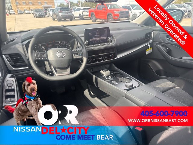 New 2026 Nissan Rogue SV w/ Cold Weather Package AWD/4WD image 12