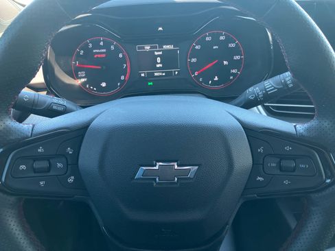 Used 2024 Chevrolet Trax RS w/ Sunroof Package FWD image 15