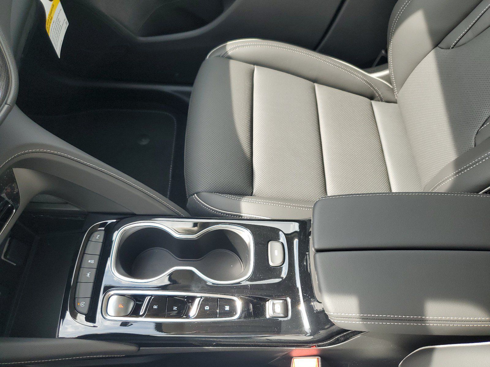 Used 2023 Buick Envision Essence FWD image 22