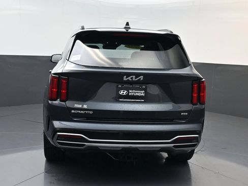 Used 2023 Kia Sorento SX AWD/4WD image 4
