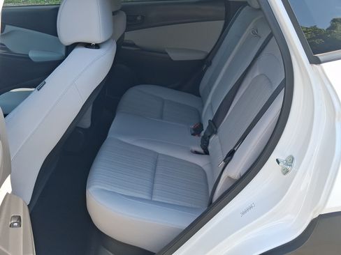 Used 2023 Hyundai Kona SEL AWD/4WD image 19