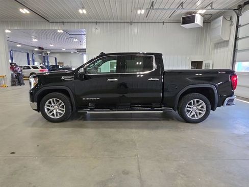Used 2022 GMC Sierra 1500 SLT w/ SLT Premium Package AWD/4WD image 5