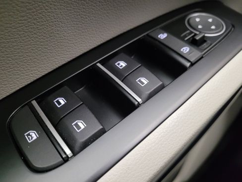 Used 2024 Kia Soul EX image 27