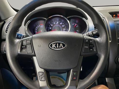 Used 2013 Kia Sorento LX w/ Convenience Pkg AWD/4WD image 13