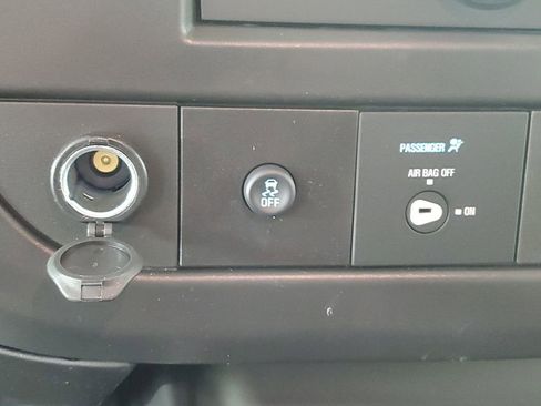 New 2026 Chevrolet Express 2500 w/ Driver Convenience Package RWD image 18