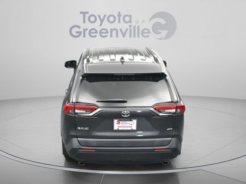Used 2019 Toyota RAV4 XLE w/ Convenience Package AWD/4WD image 13
