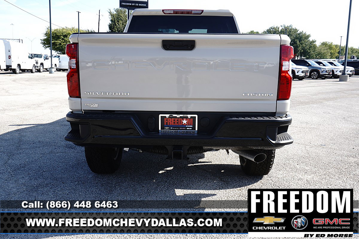 New 2026 Chevrolet Silverado 2500 Custom w/ Custom Value Package AWD/4WD image 6