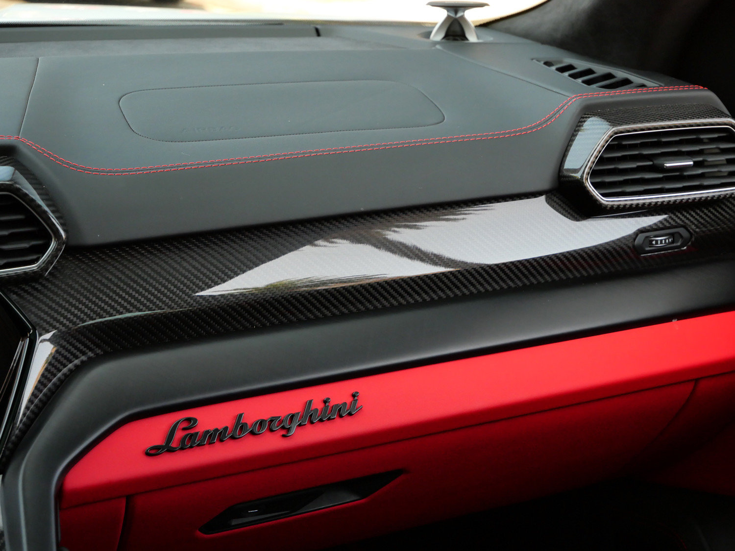 Used 2023 Lamborghini Urus S AWD/4WD image 22