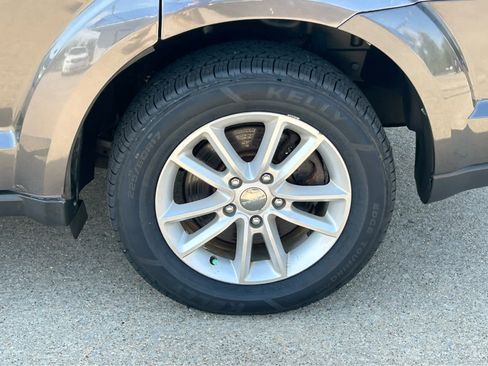 Used 2014 Dodge Journey SXT w/ Flexible Seating Group image 36