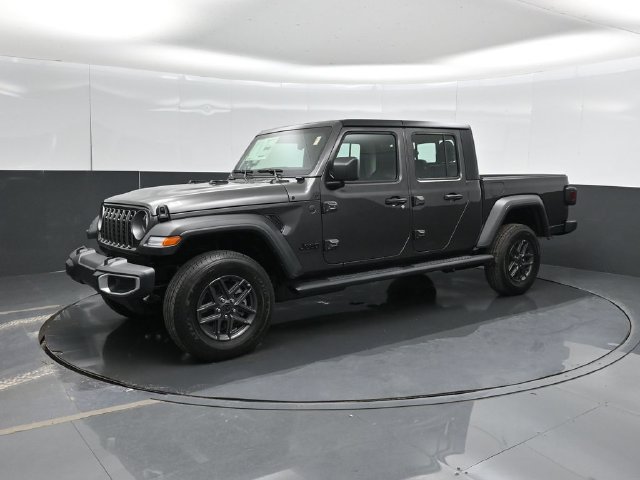 New 2026 Jeep Gladiator Sport AWD/4WD image 7