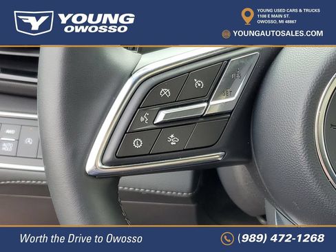 Used 2026 Buick Enclave Preferred w/ Power Package AWD/4WD image 13