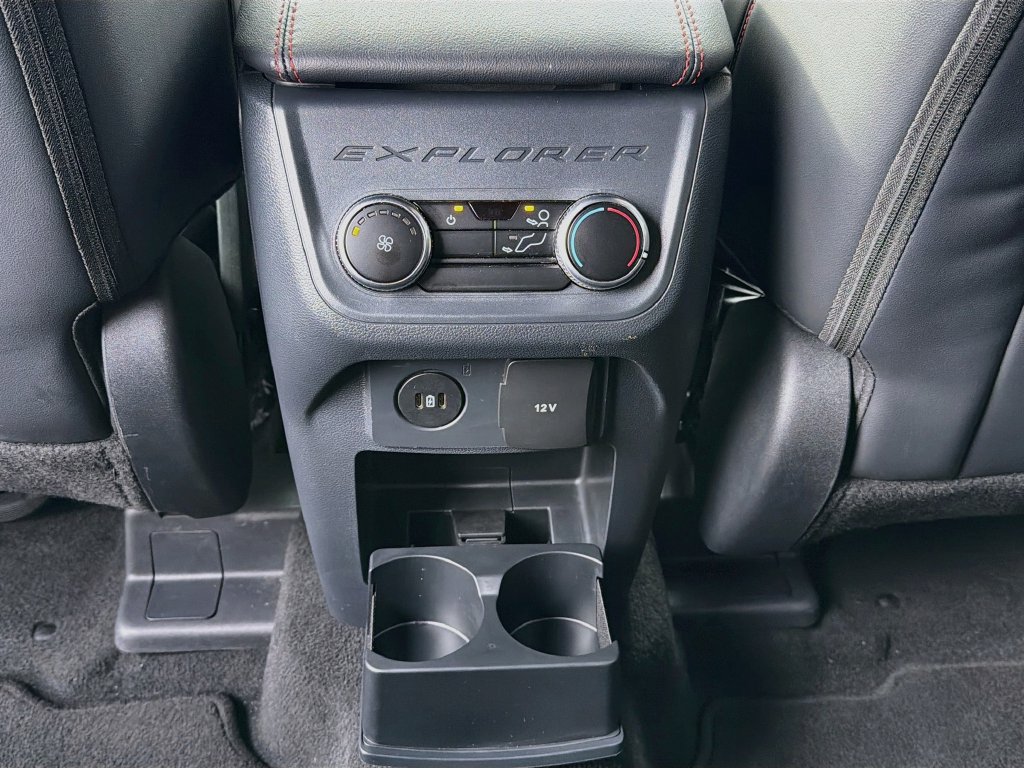 Used 2026 Ford Explorer ST-Line AWD/4WD image 27