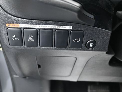 Used 2022 Mitsubishi Outlander SEL image 21