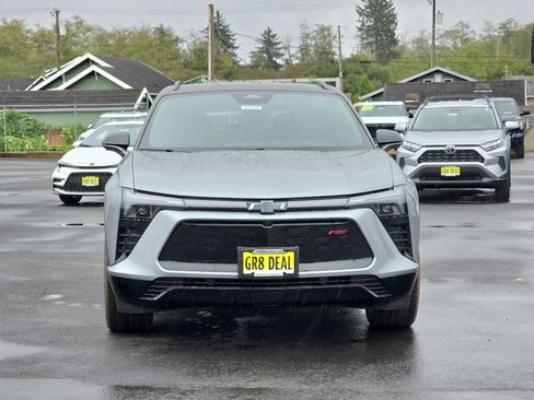 New 2026 Chevrolet Blazer EV RS AWD/4WD image 3