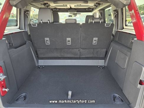 New 2026 Ford Bronco Badlands AWD/4WD image 11