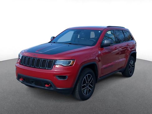 Certified 2021 Jeep Grand Cherokee Trailhawk w/ Trailhawk Luxury Group image 4