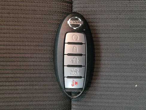 Used 2023 Nissan Sentra SV w/ All-Weather Package FWD image 32