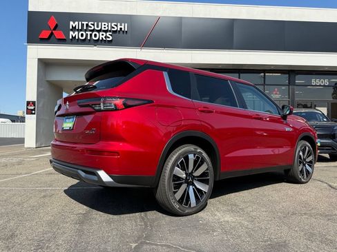 New 2026 Mitsubishi Outlander SE AWD/4WD image 13