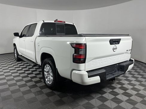 Used 2022 Nissan Frontier SV w/ Technology Package AWD/4WD image 6