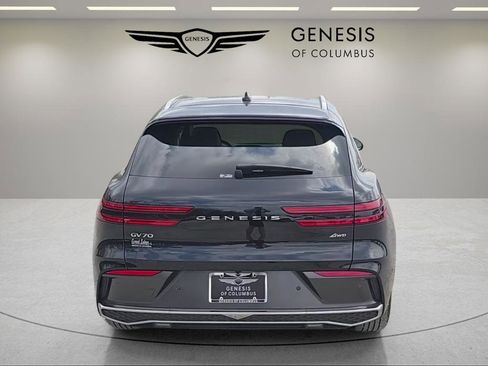 New 2026 Genesis GV70 2.5T Advanced image 4