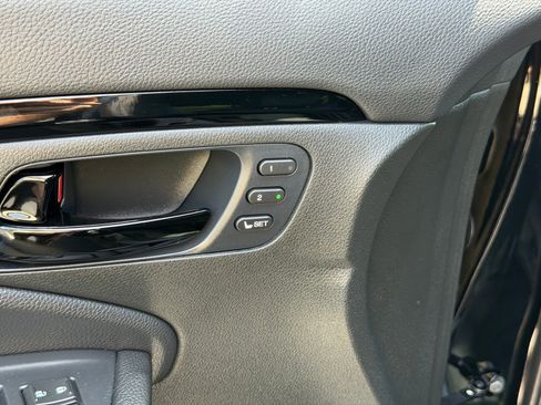 Used 2025 Honda Passport Black Edition image 13