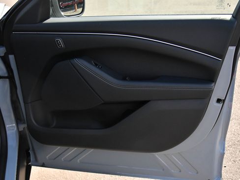 Used 2024 Ford Mustang Mach-E Select w/ Comfort Package Lite image 42