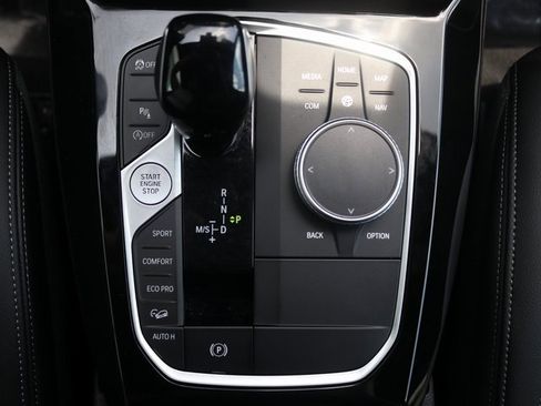 Used 2024 BMW X3 xDrive30i w/ Convenience Package image 19