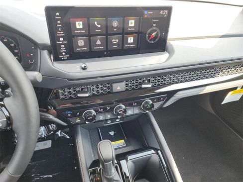 New 2025 Honda Accord Touring image 38