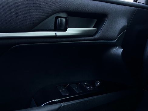 Used 2025 Toyota Camry LE image 20