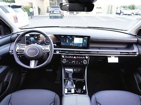 New 2026 Hyundai Tucson SEL image 23