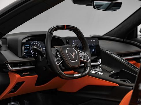Used 2025 Chevrolet Corvette Z06 RWD image 55