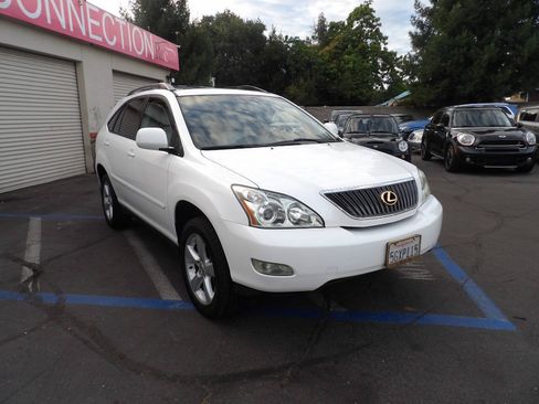 Used 2004 Lexus RX 330 FWD image 2