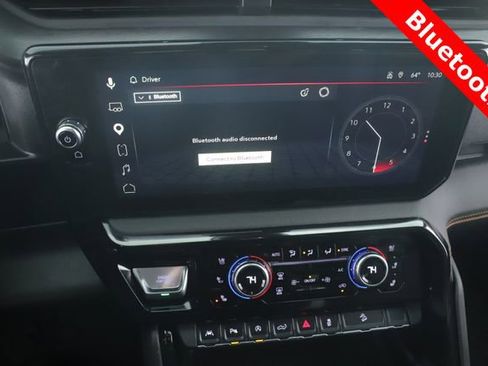 Used 2025 GMC Sierra 1500 AT4 w/ Technology Package AWD/4WD image 5