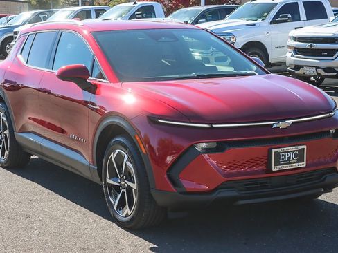 New 2026 Chevrolet Equinox EV LT image 5