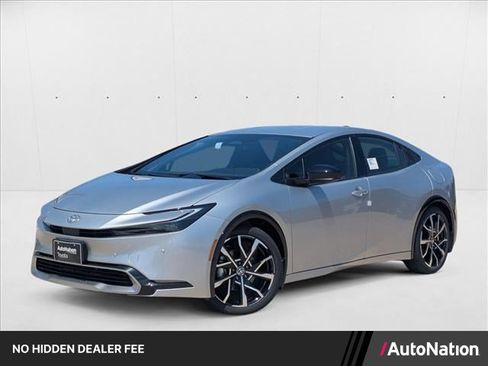New 2026 Toyota Prius Plug-In Hybrid FWD image 1