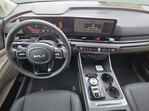 New 2026 Kia Carnival EX image 35