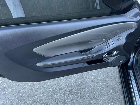 Used 2015 Chevrolet Camaro SS w/ RS Package image 17