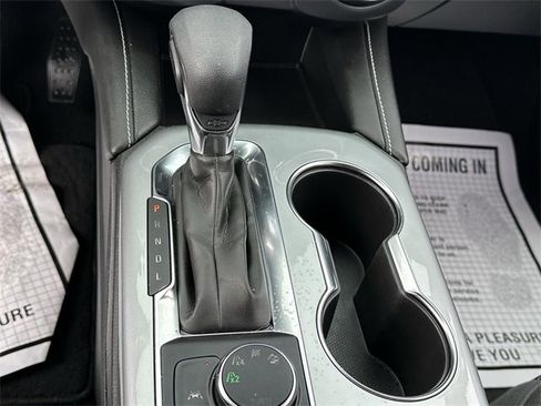 Used 2025 Chevrolet Blazer LT image 15