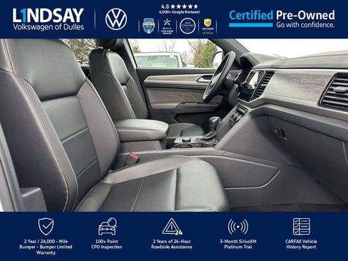 Certified 2022 Volkswagen Atlas Cross Sport SE w/ Panoramic Sunroof Package image 12
