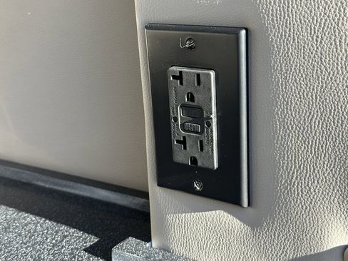 Used 2022 Mercedes-Benz Sprinter 3500 image 27