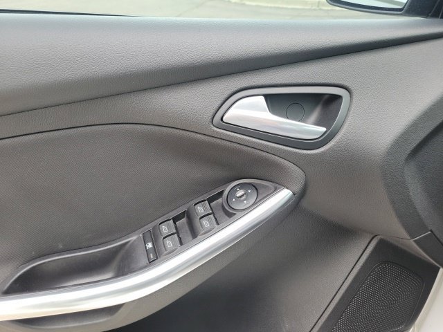 Used 2014 Ford Focus ST w/ Equipment Group 202A FWD image 36
