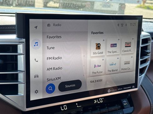 Used 2024 Toyota Tundra 1794 Edition image 17