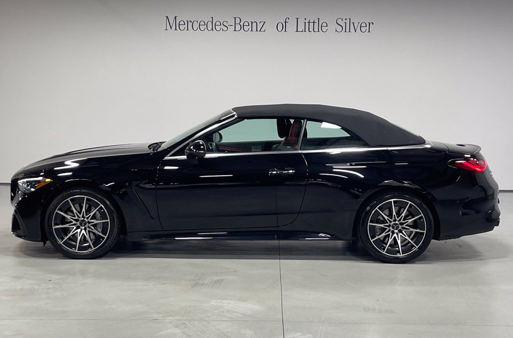 Used 2025 Mercedes-Benz CLE 53 AMG 4MATIC Cabriolet image 2