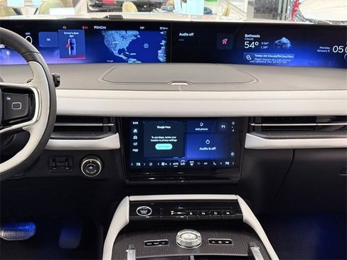 New 2025 Lincoln Navigator L Black Label w/ Black Label Special Edition image 29