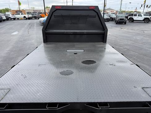 Used 2024 Chevrolet Silverado 2500 LT w/ Convenience Package AWD/4WD image 34