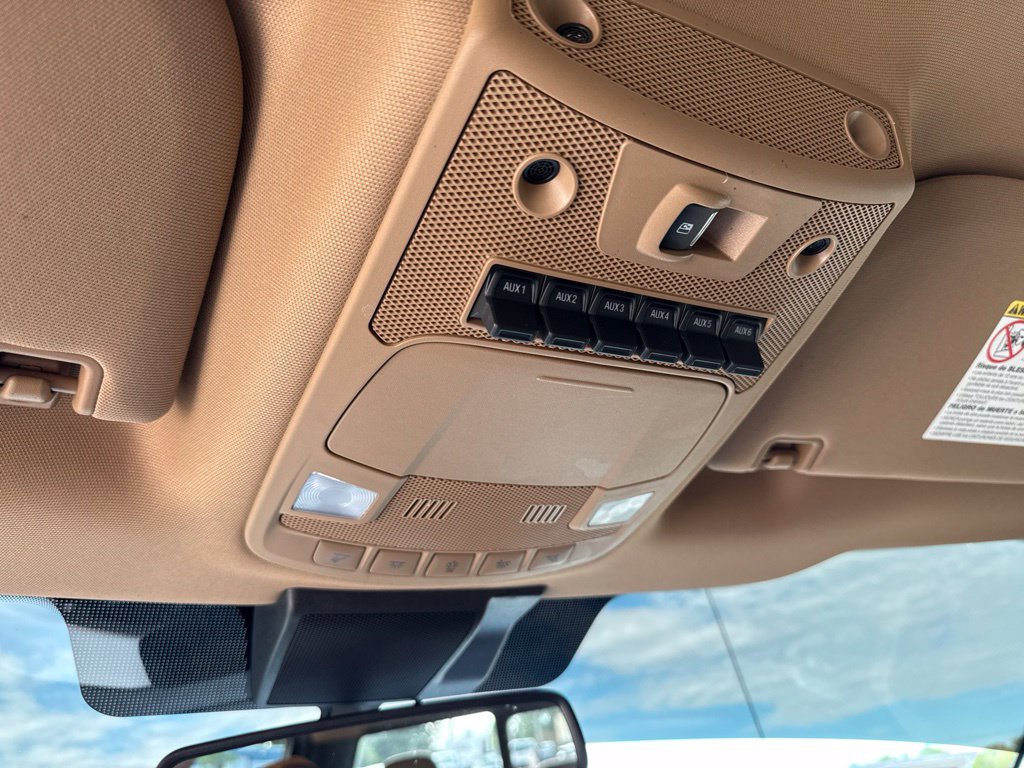 Used 2022 Ford F350 Lariat w/ Chrome Package AWD/4WD image 31