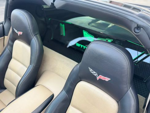 Used 2008 Chevrolet Corvette Coupe w/ Preferred Equipment Group RWD image 13